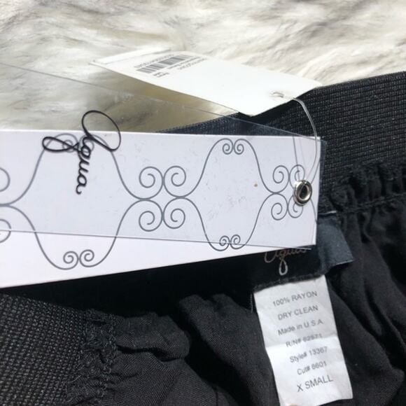 NWT Aqua from Bloomingdales Goth Lightweight Little Black Shorts - Picture 4 of 6